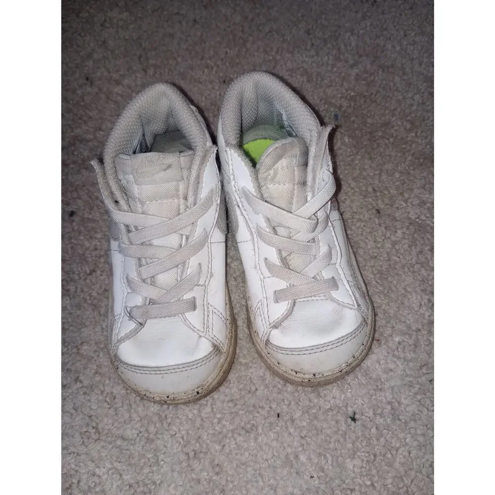 Toddler Unisex Sneakers Shoes 7c Nike Blazer Mid - Picture 2 of 2